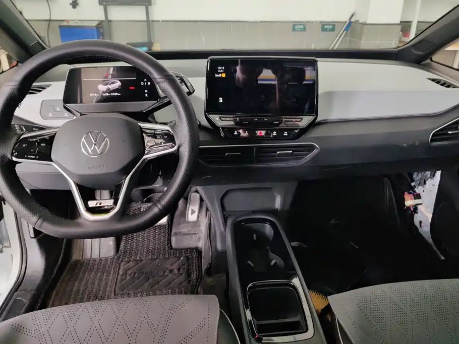 Volkswagen ID.3 — миниатюра 12
