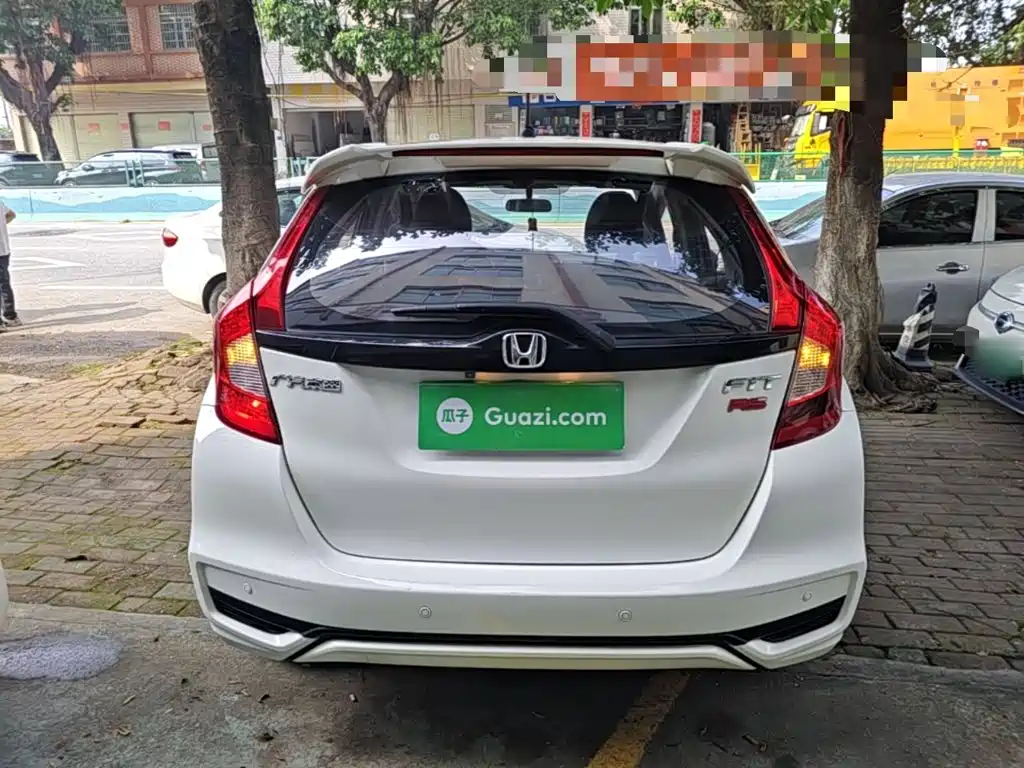 Honda Fit — миниатюра 6