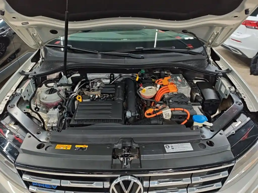 Volkswagen Tiguan L PHEV — миниатюра 20