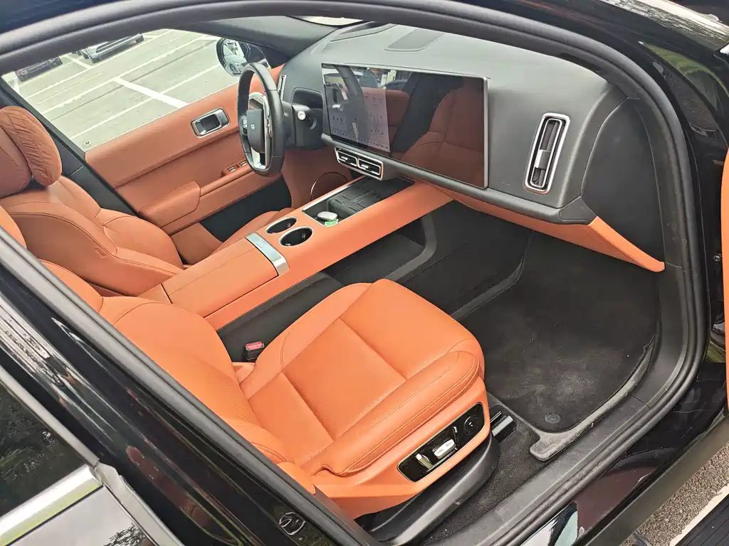 Li Auto Li L7 — миниатюра 8