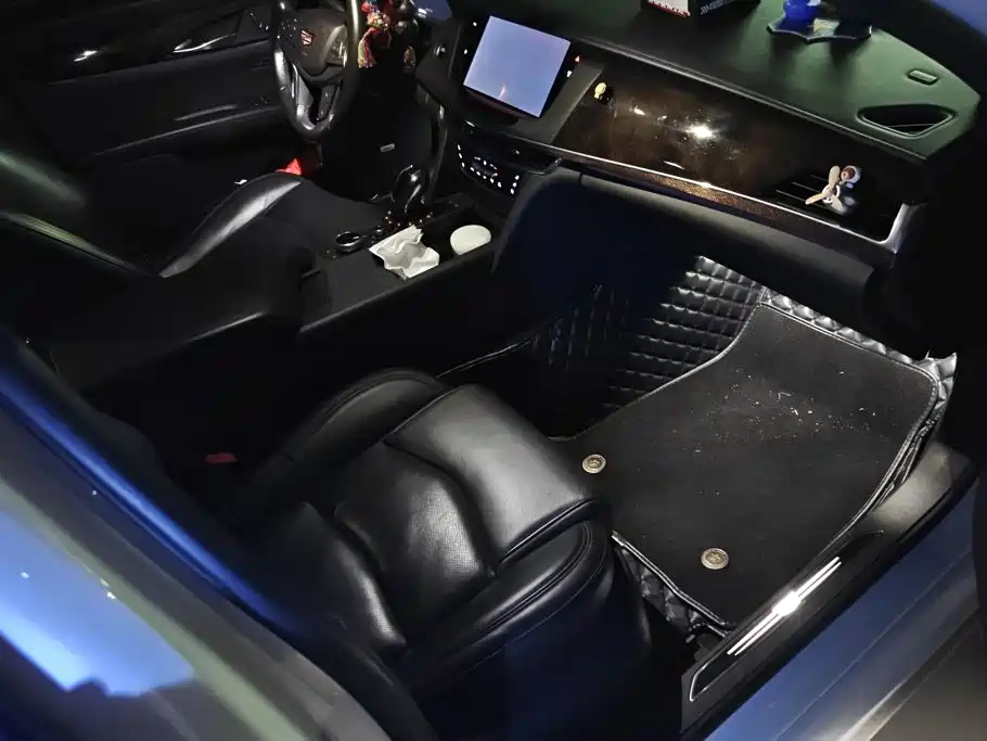 Cadillac CT6 — миниатюра 8