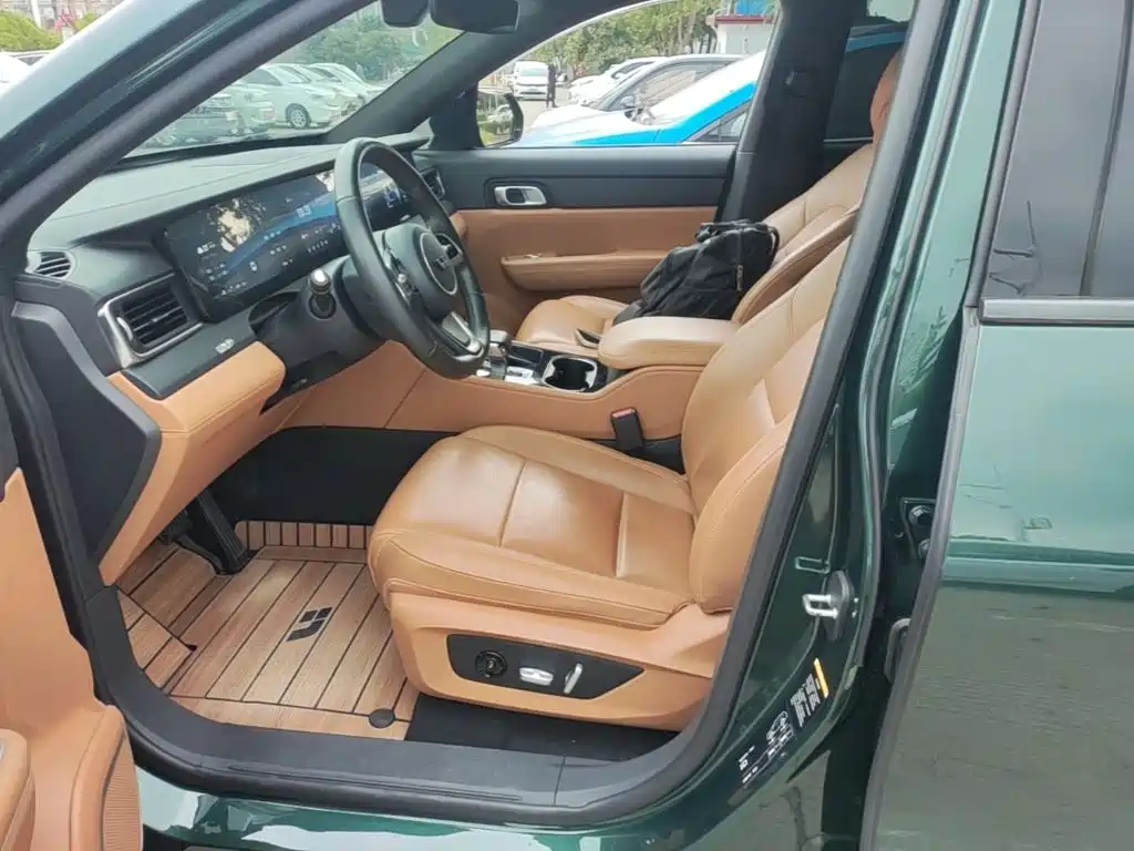 Li Auto Li ONE — миниатюра 15