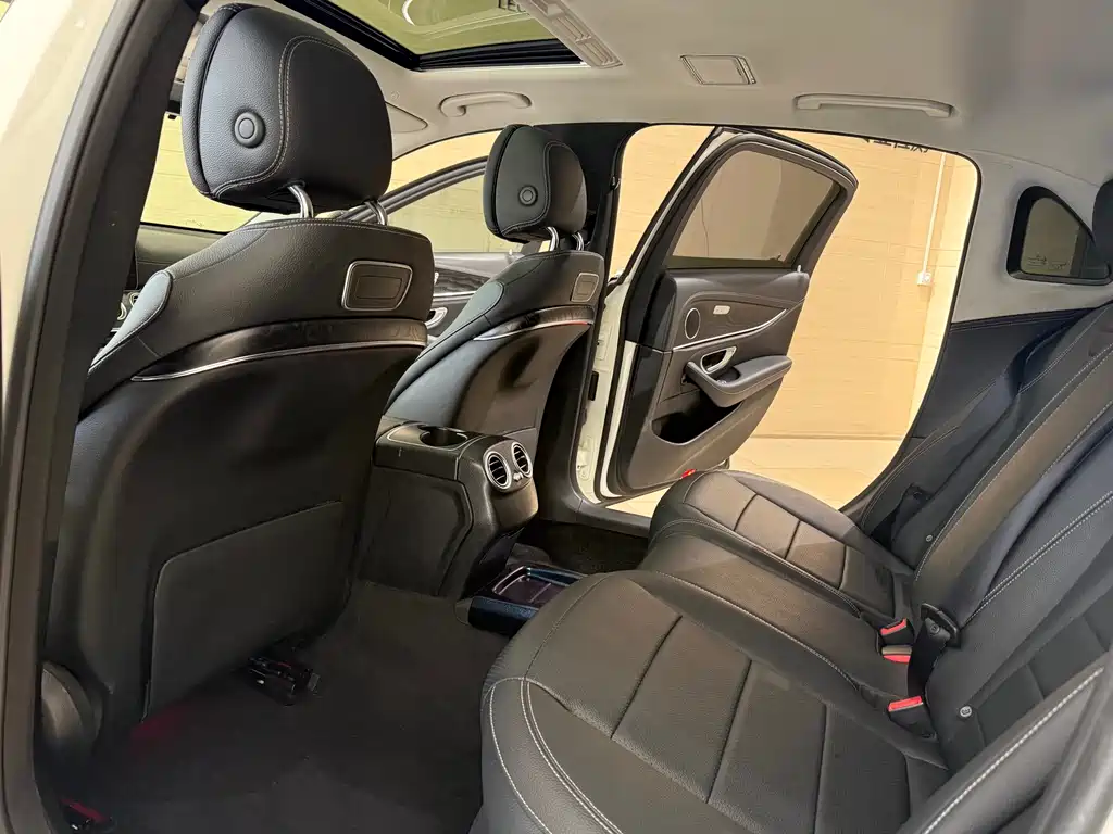 Mercedes-Benz E-Class E 2019 E 200 L Sport