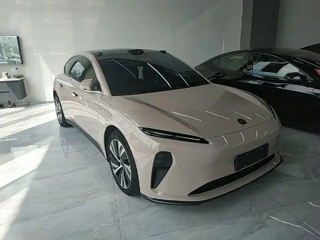 NIO ET5 — миниатюра 4