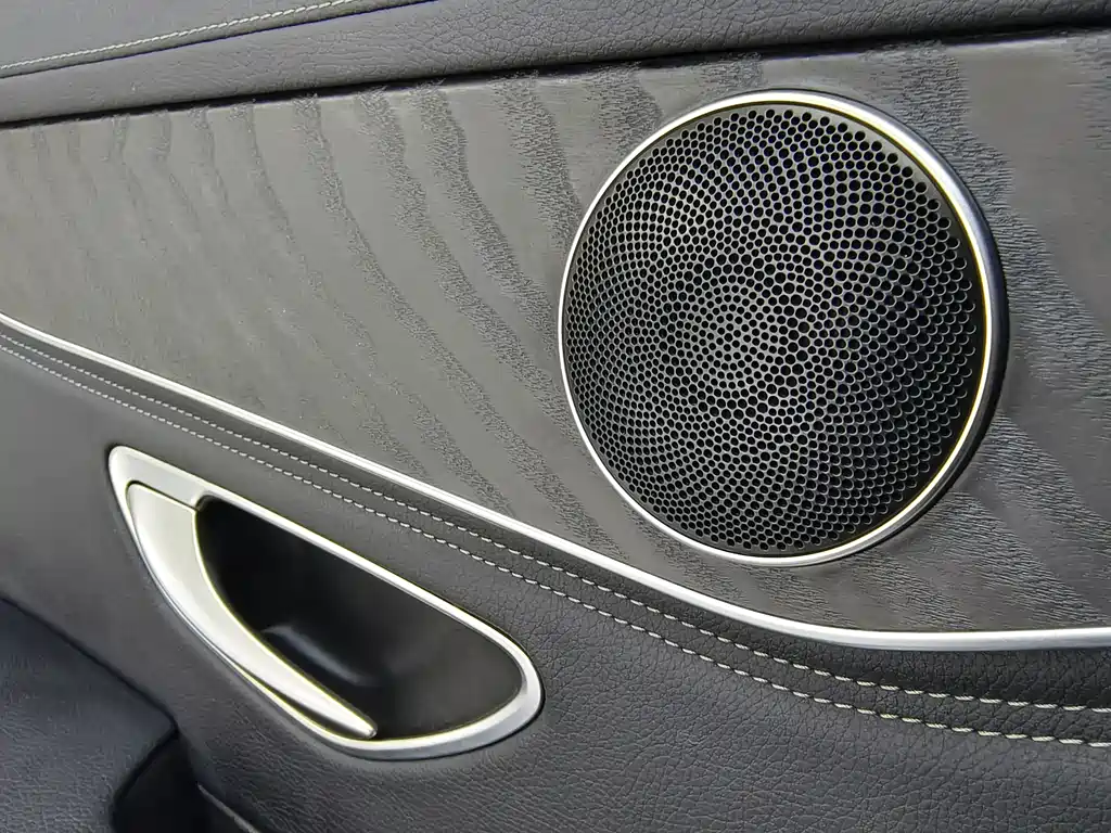 Mercedes-Benz C-Class — миниатюра 25