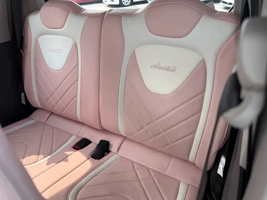 Wuling MINIEV — миниатюра 4