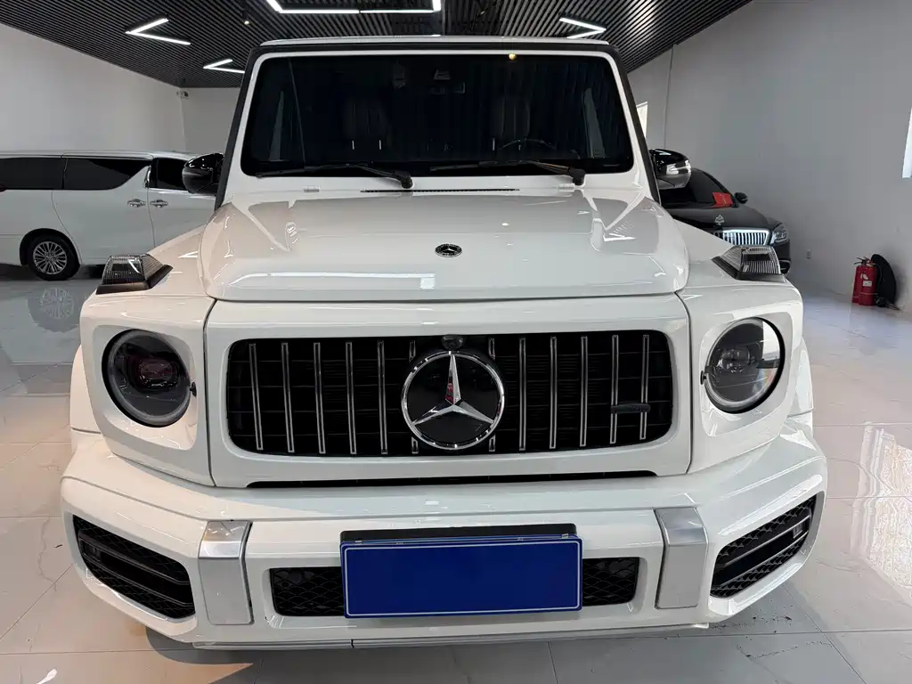 Mercedes-Benz G-Class 2023