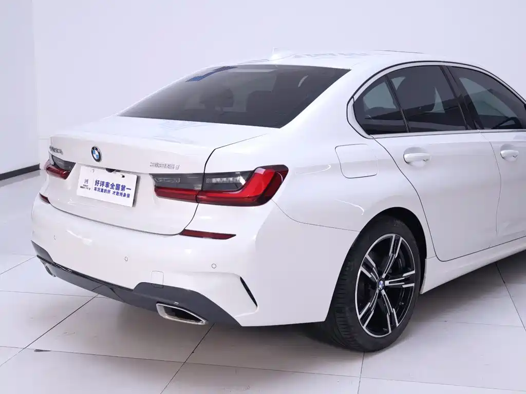 BMW 3 Series 3 2022 325i M Sport
