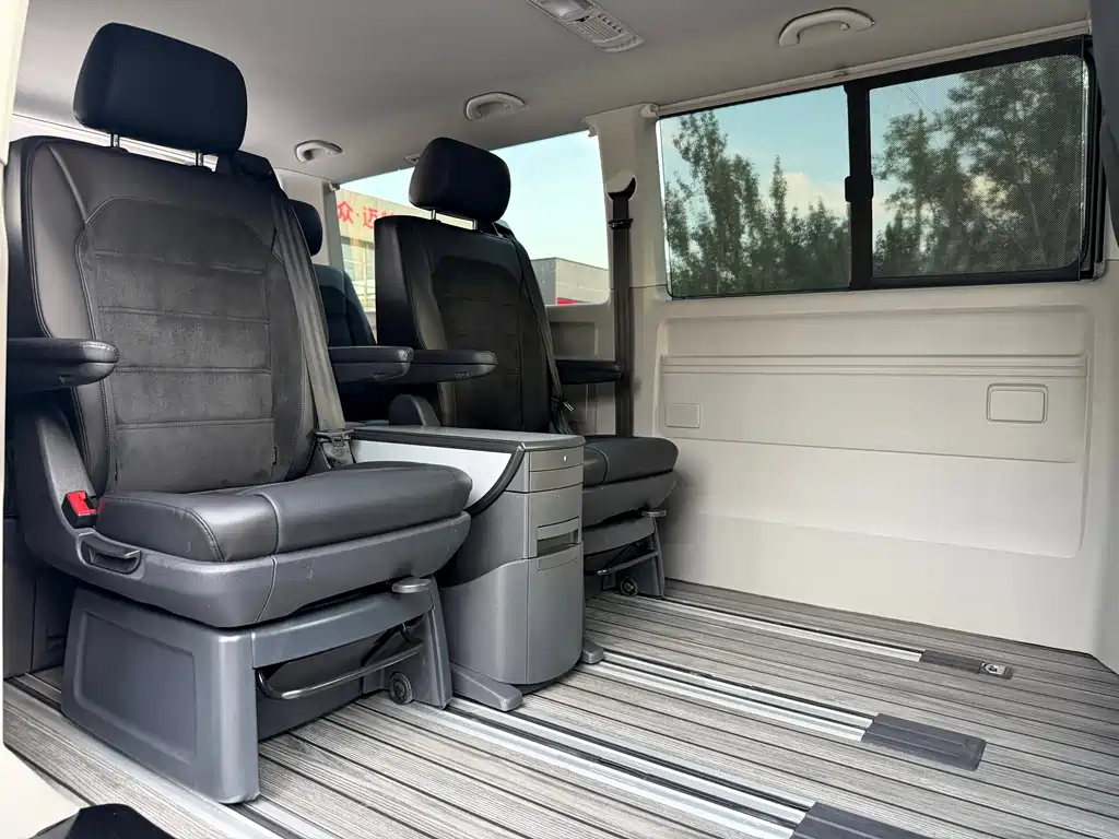 Volkswagen Caravelle 2.0TSI 4WD Luxury Edition 7 seats, фото 16