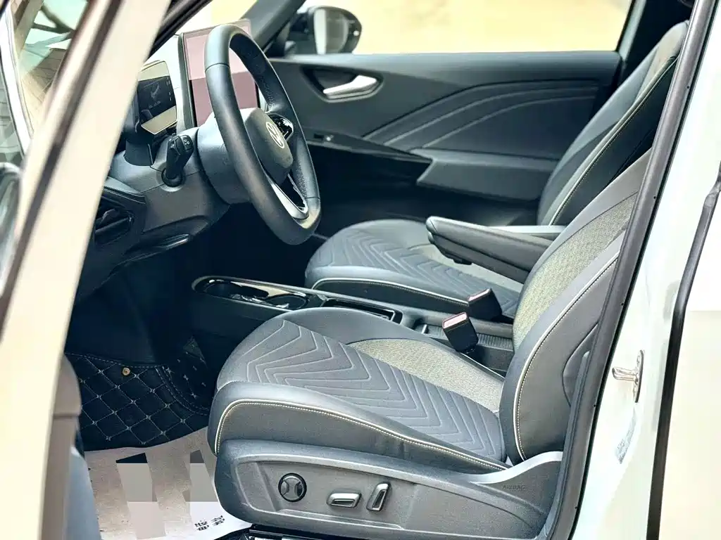 Volkswagen ID.3 — миниатюра 4