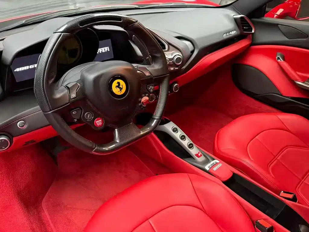 Ferrari 488 — миниатюра 6