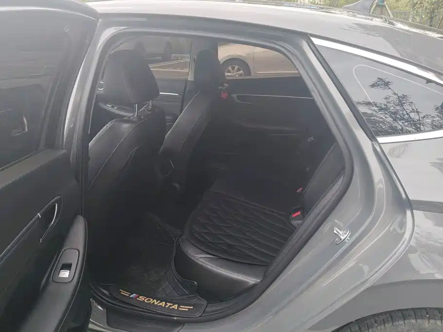 Hyundai Sonata — миниатюра 11