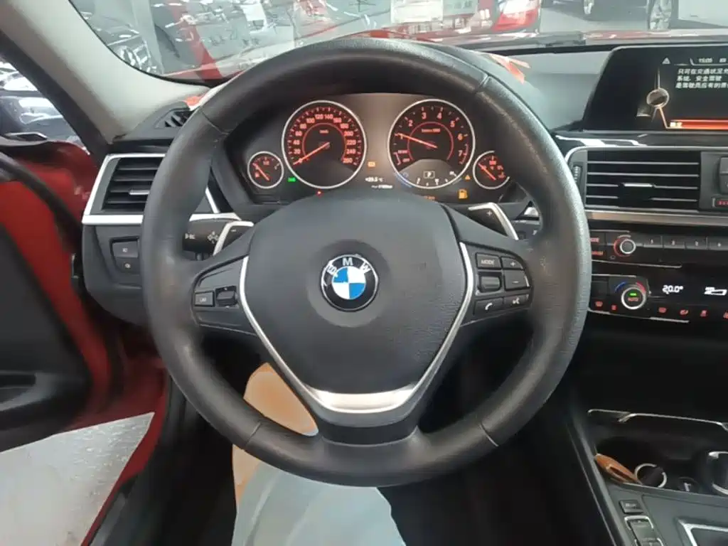 BMW 3 Series — миниатюра 11