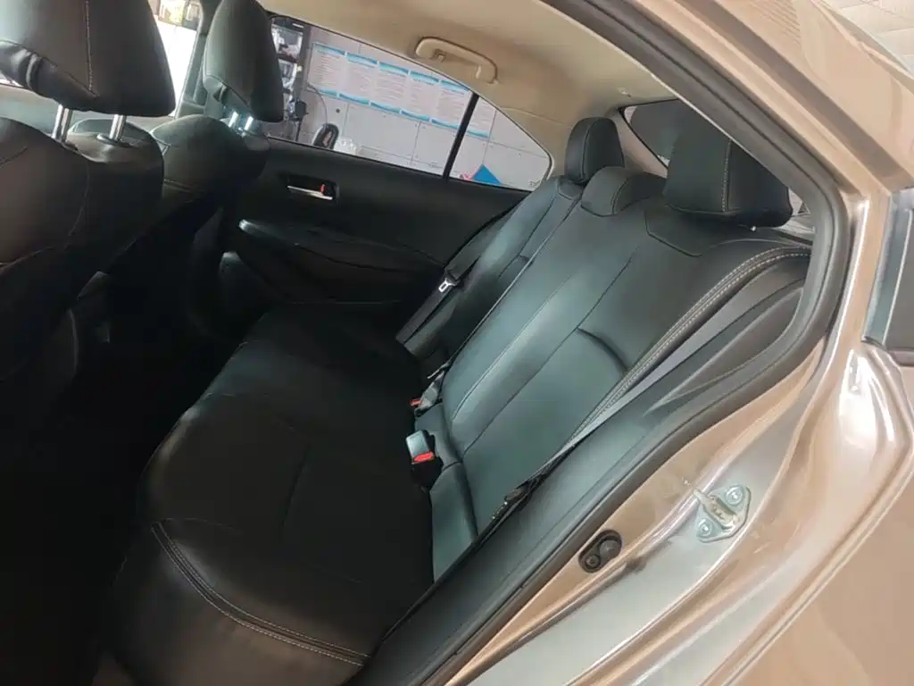Toyota Corolla — миниатюра 17