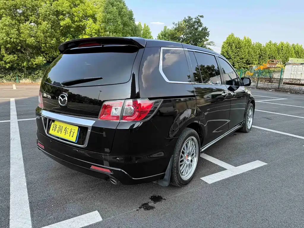 Mazda 8 2013 2.5L
