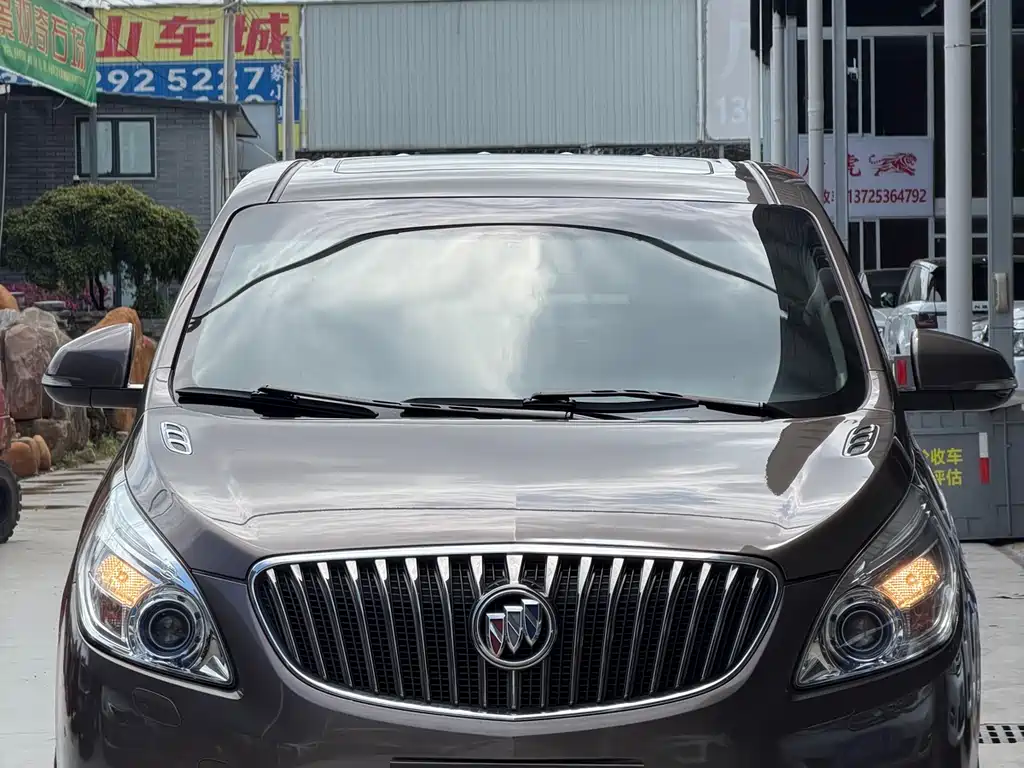 Buick GL8 2014 3.0L XT Luxury Flagship