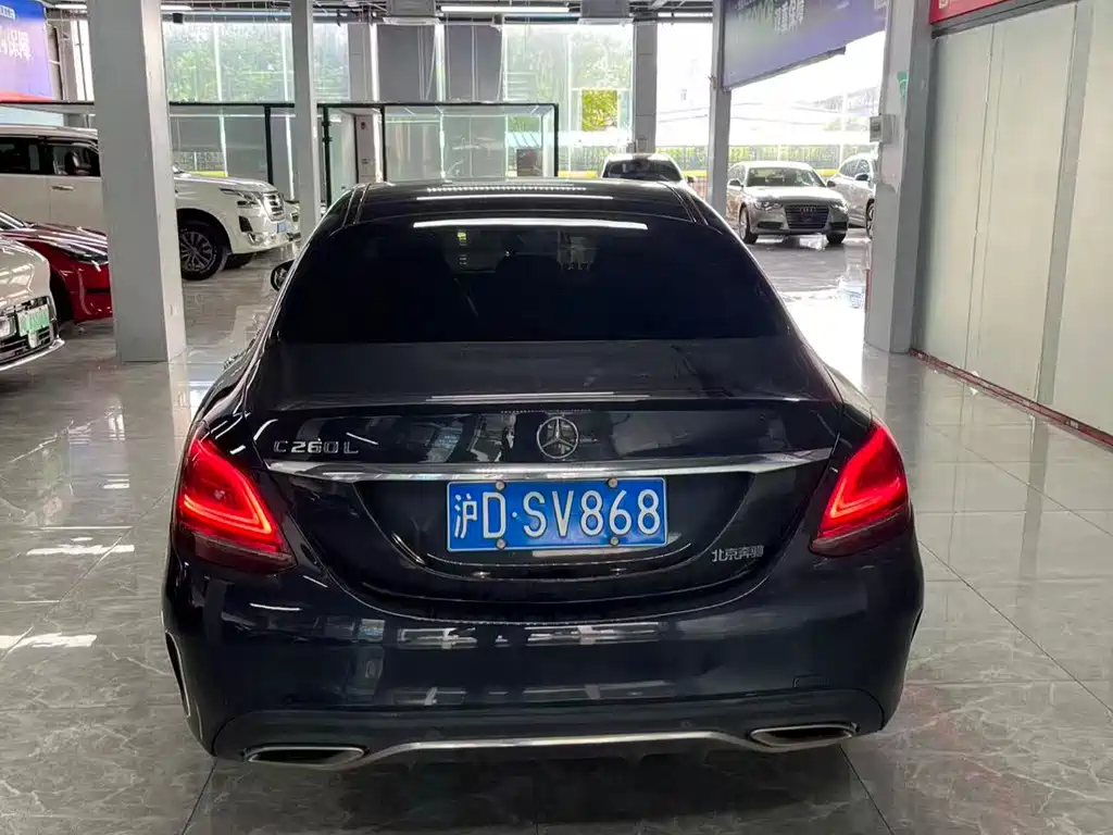 Mercedes-Benz C-Class — миниатюра 3