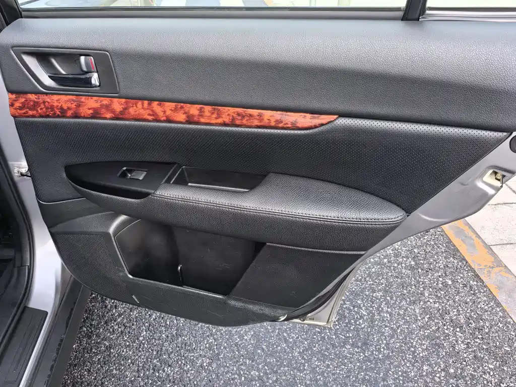 Subaru Outback — миниатюра 16