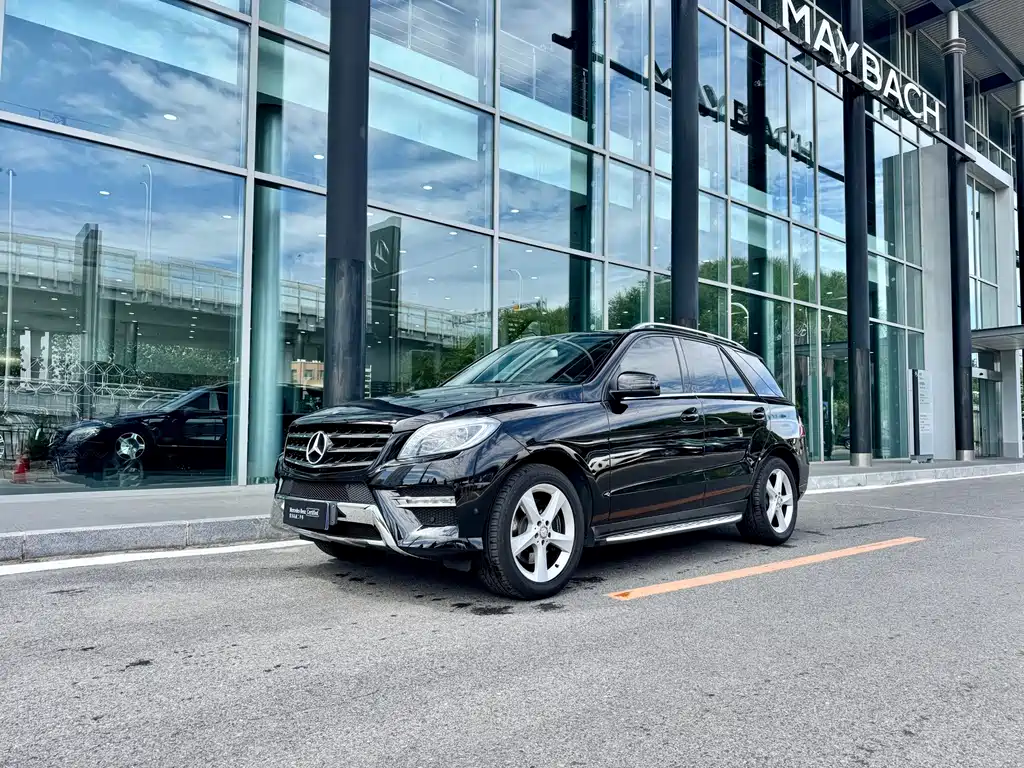Mercedes-Benz M-Class