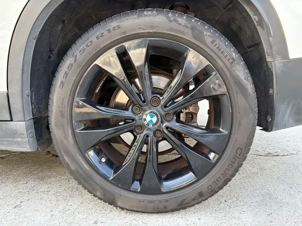 BMW X1 — миниатюра 22