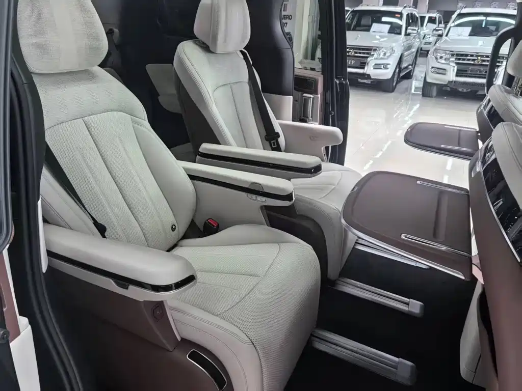 BYD Xia — миниатюра 16