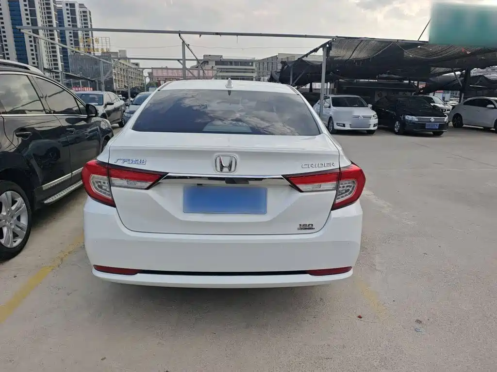 Honda Crider 2019 180Turbo CVT Luxury VI