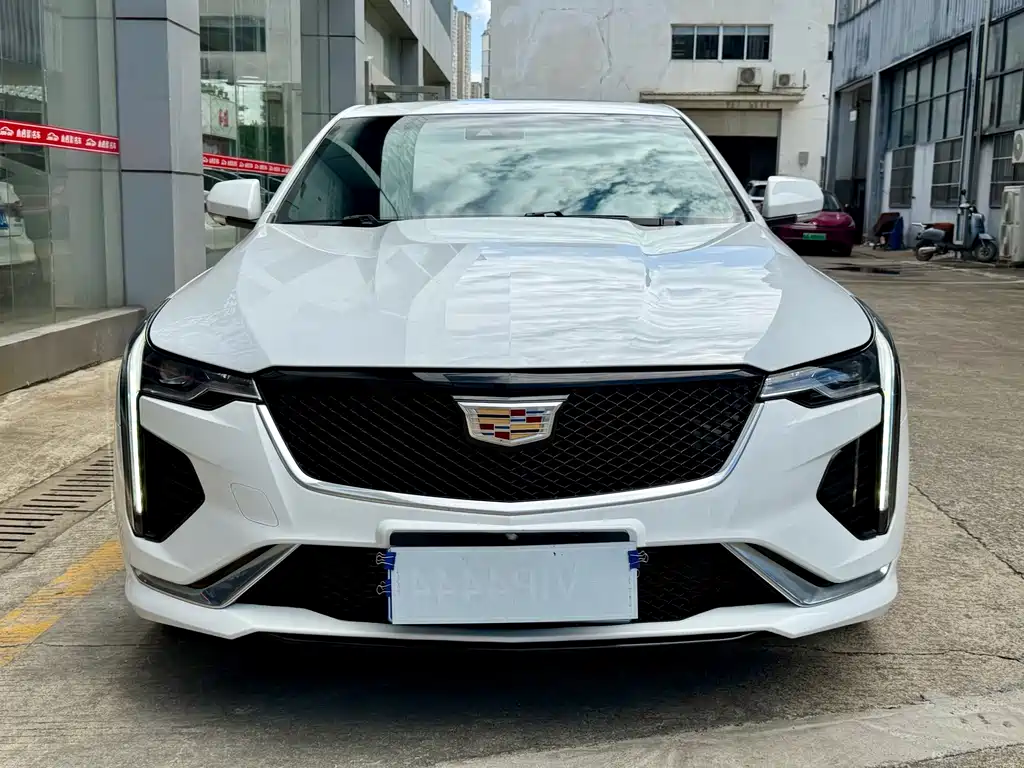 Cadillac CT4 — миниатюра 3
