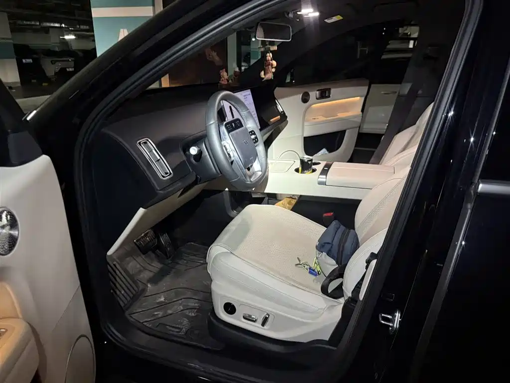 Li Auto L6 2025 Max