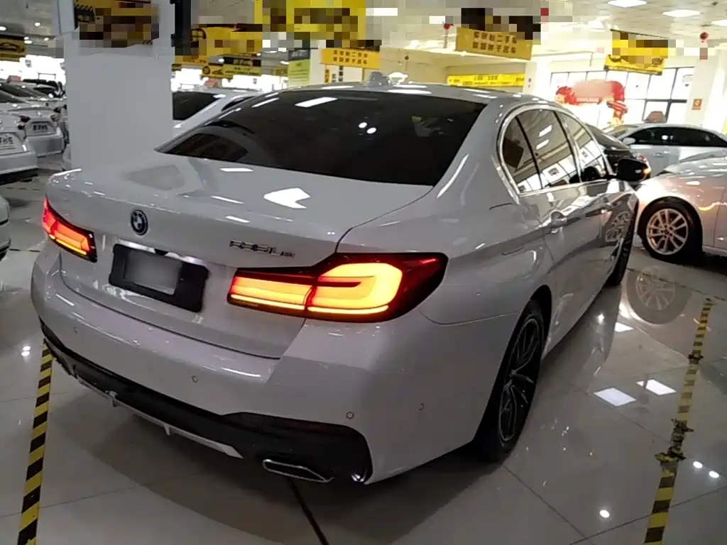 BMW 5 Series 5 2021 535Le M Sport