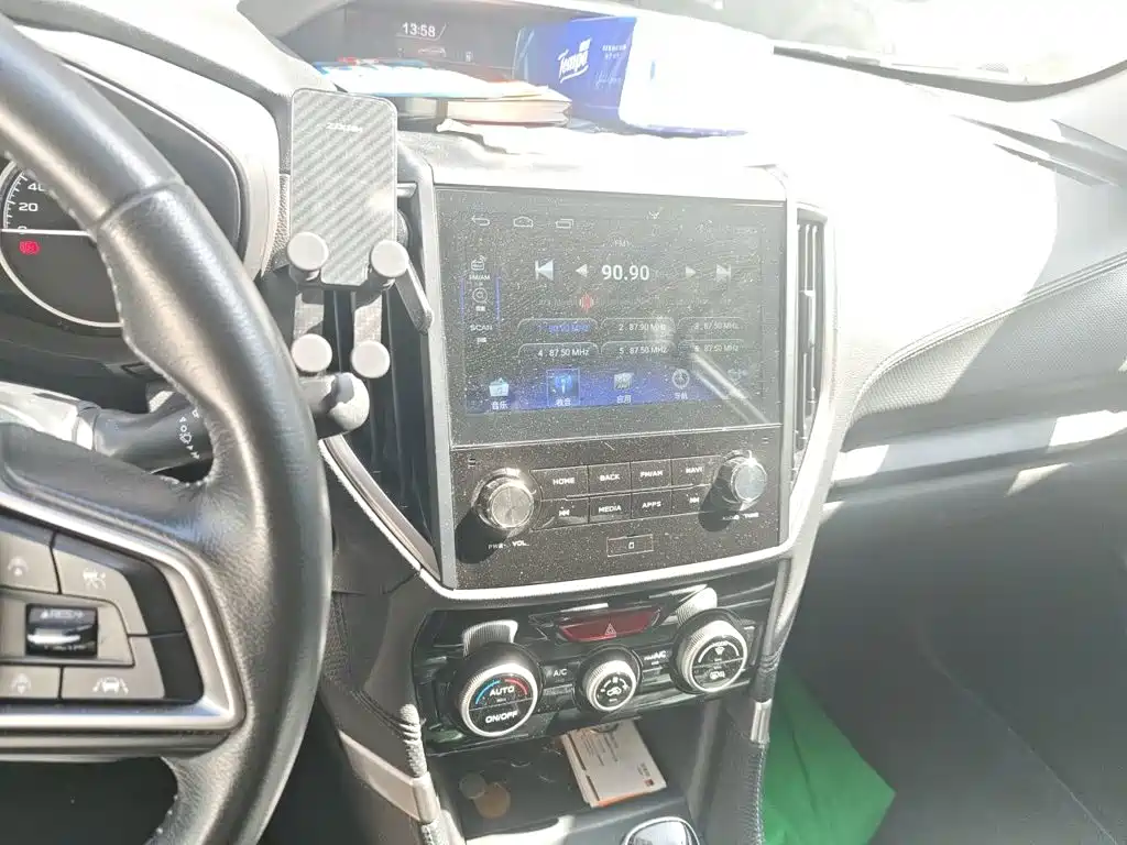Subaru Forester — миниатюра 10