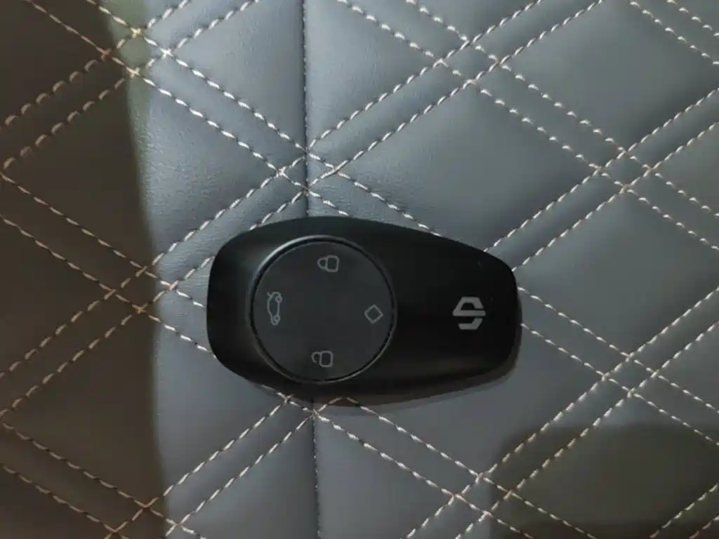 Leapmotor Leapmotor T03 — миниатюра 9