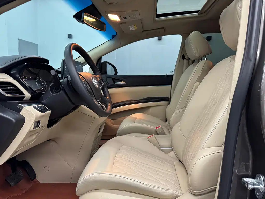 Buick GL8 2023 652T Luxury
