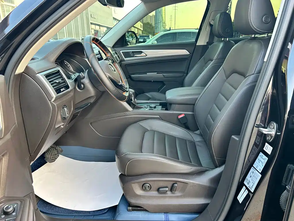 Volkswagen Teramont — миниатюра 4