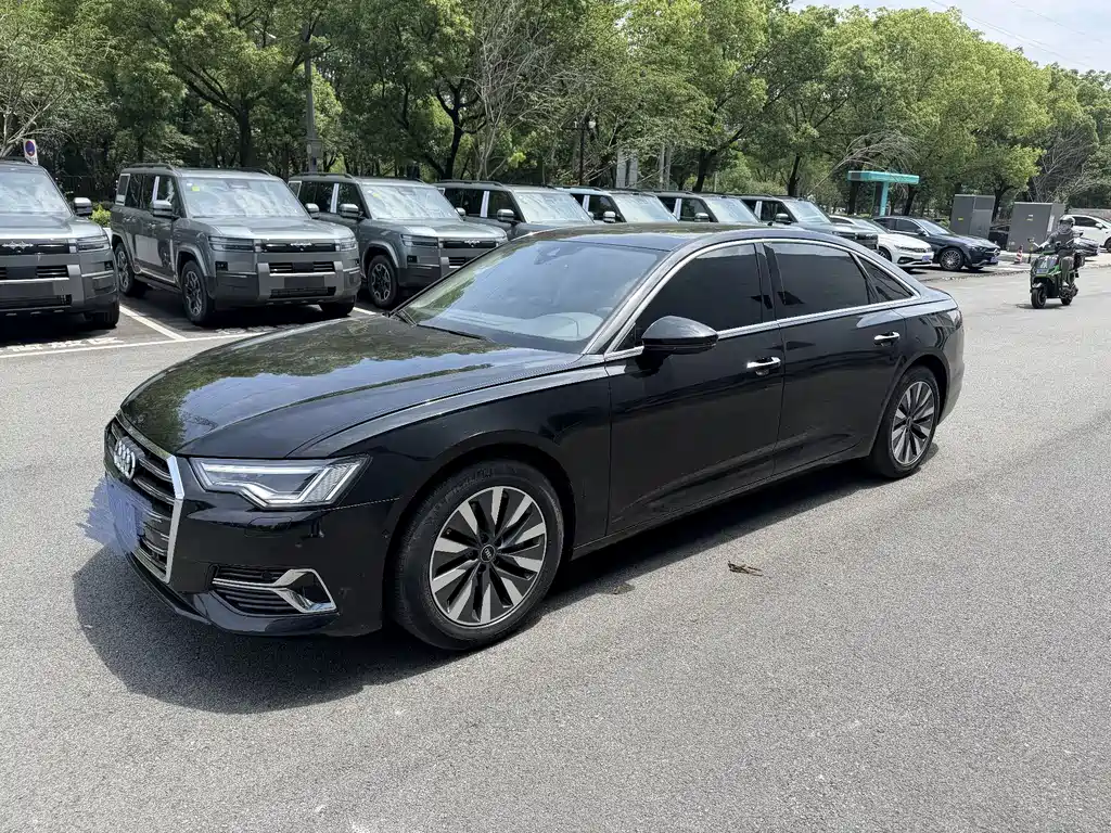 Audi A6L 2026 45 TFSI quattro