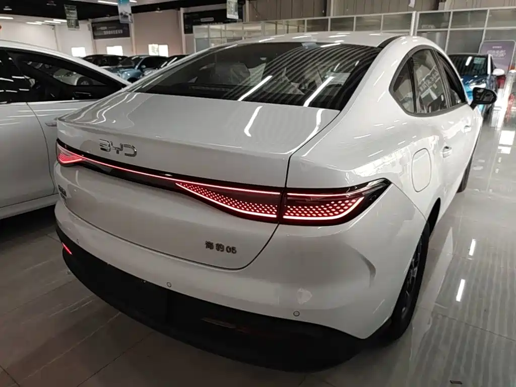 BYD Seal 05 DM-i 05 DM-i 2026 DM-i 128KM Luxury