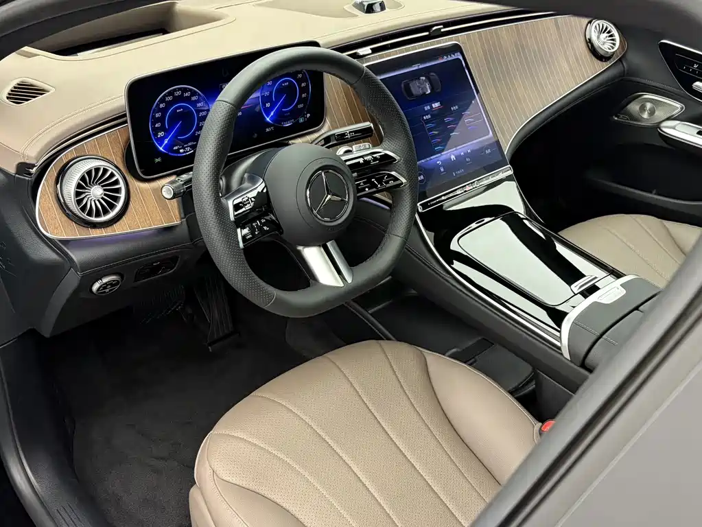 Mercedes-Benz EQE — миниатюра 10