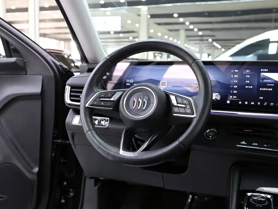 Buick Envision Plus 2024 — фото 11