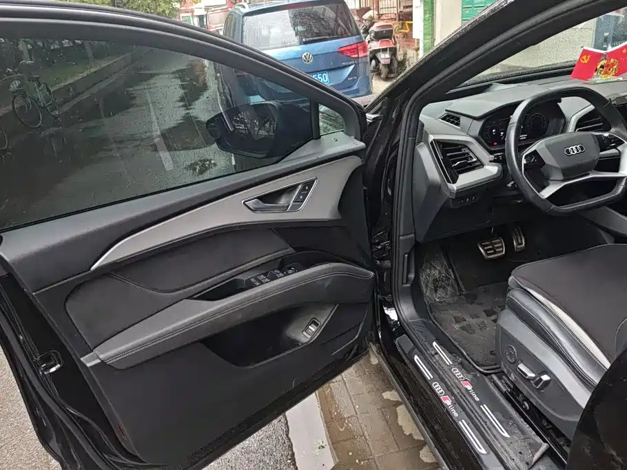 Audi Q5 e-tron — миниатюра 7