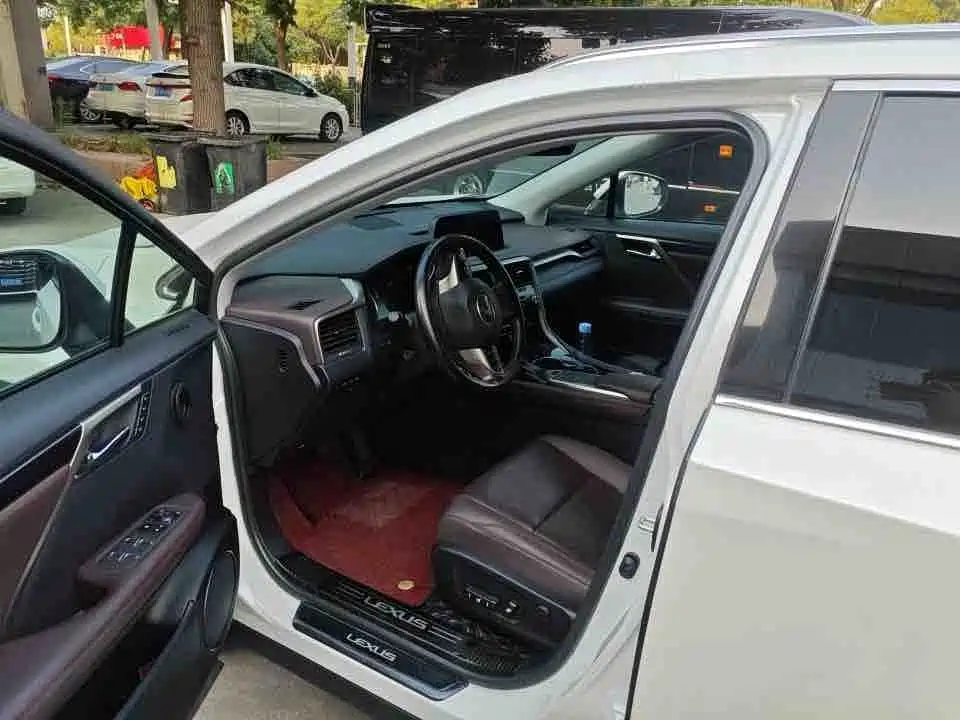 Lexus RX — миниатюра 2