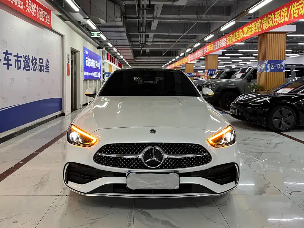Mercedes-Benz C-Class 2023