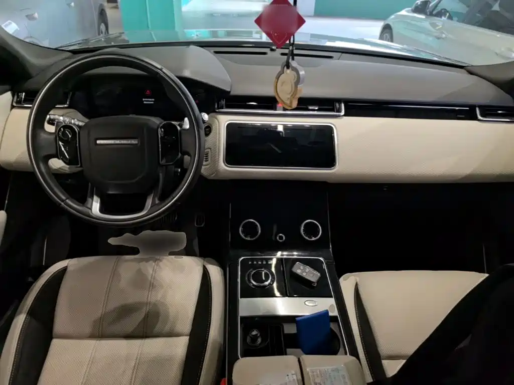 Land Rover Velar — миниатюра 14