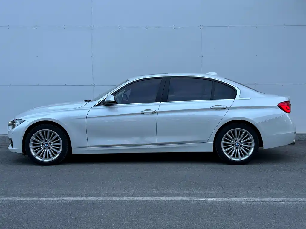 BMW 3 Series — миниатюра 9