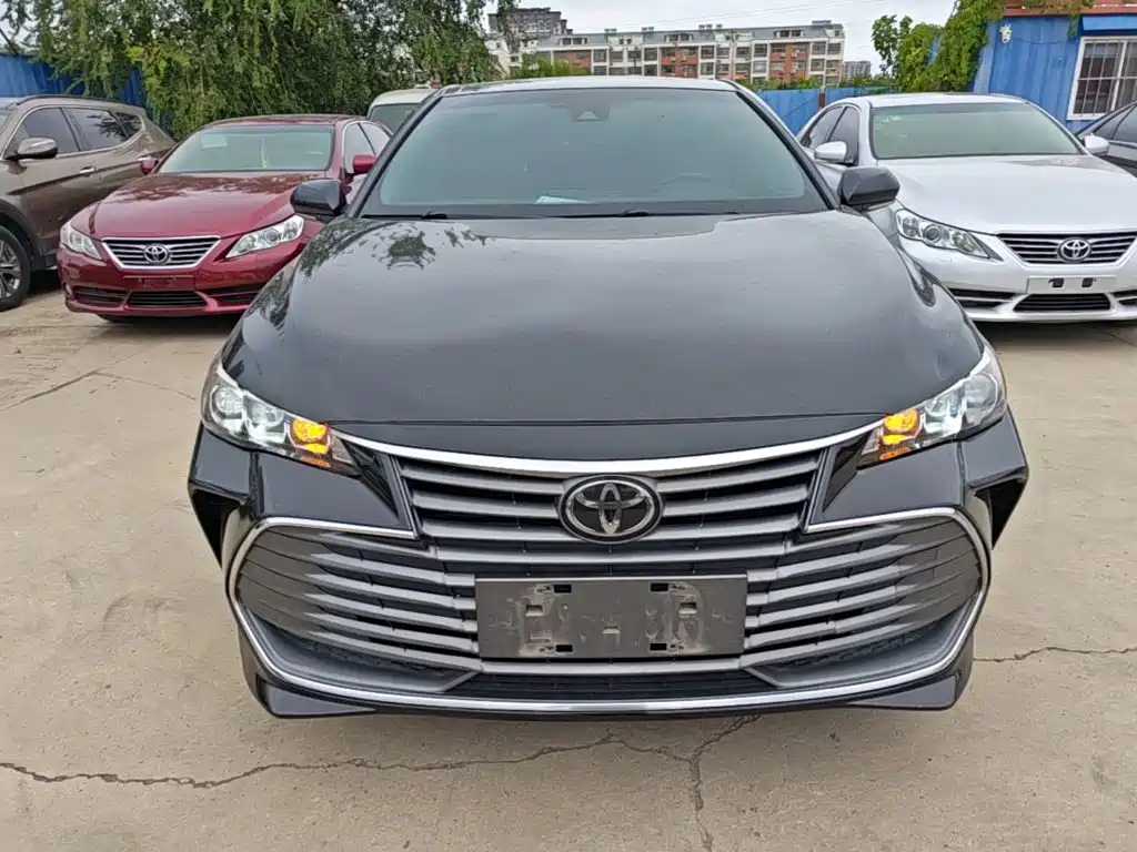 Toyota Avalon — миниатюра 3