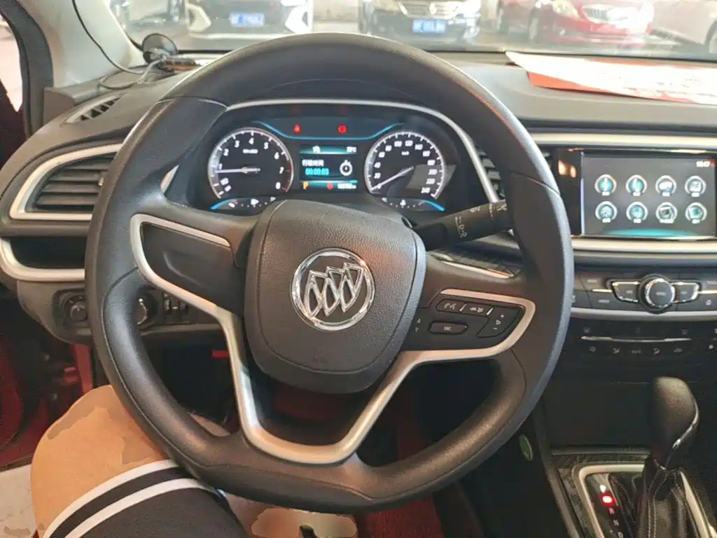Buick Excelle — миниатюра 11