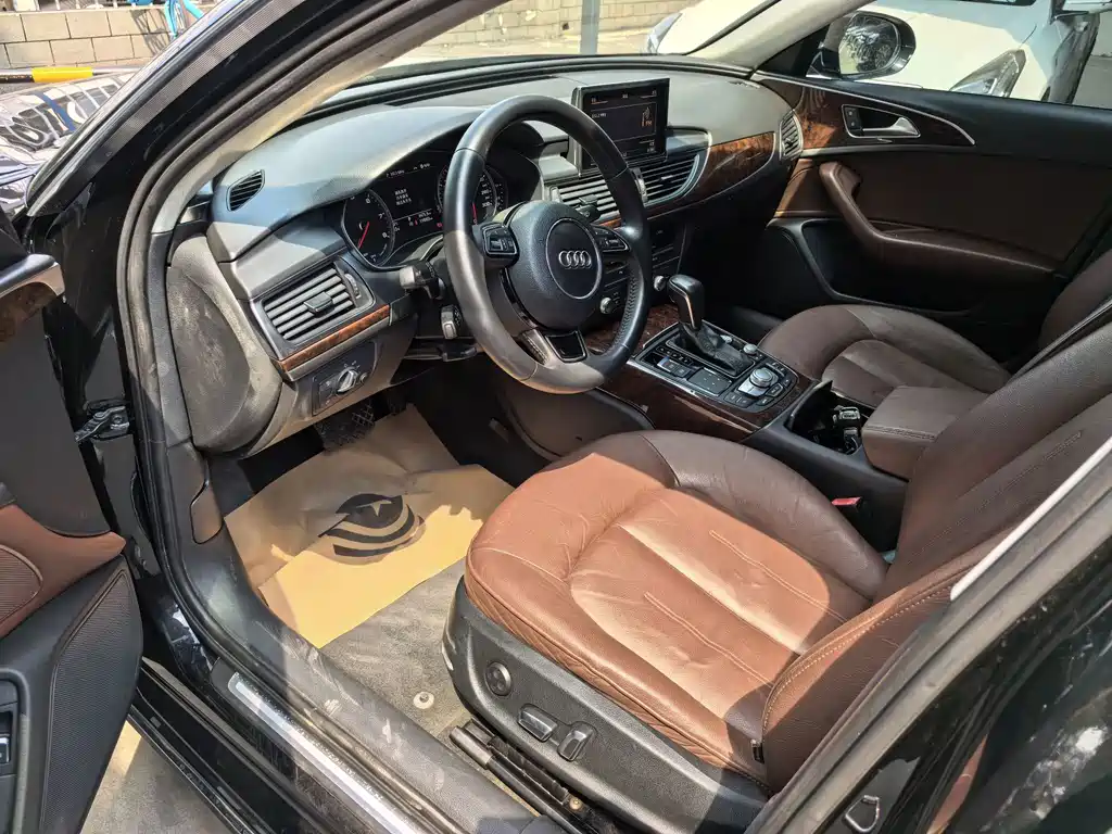 Audi A6L — миниатюра 6