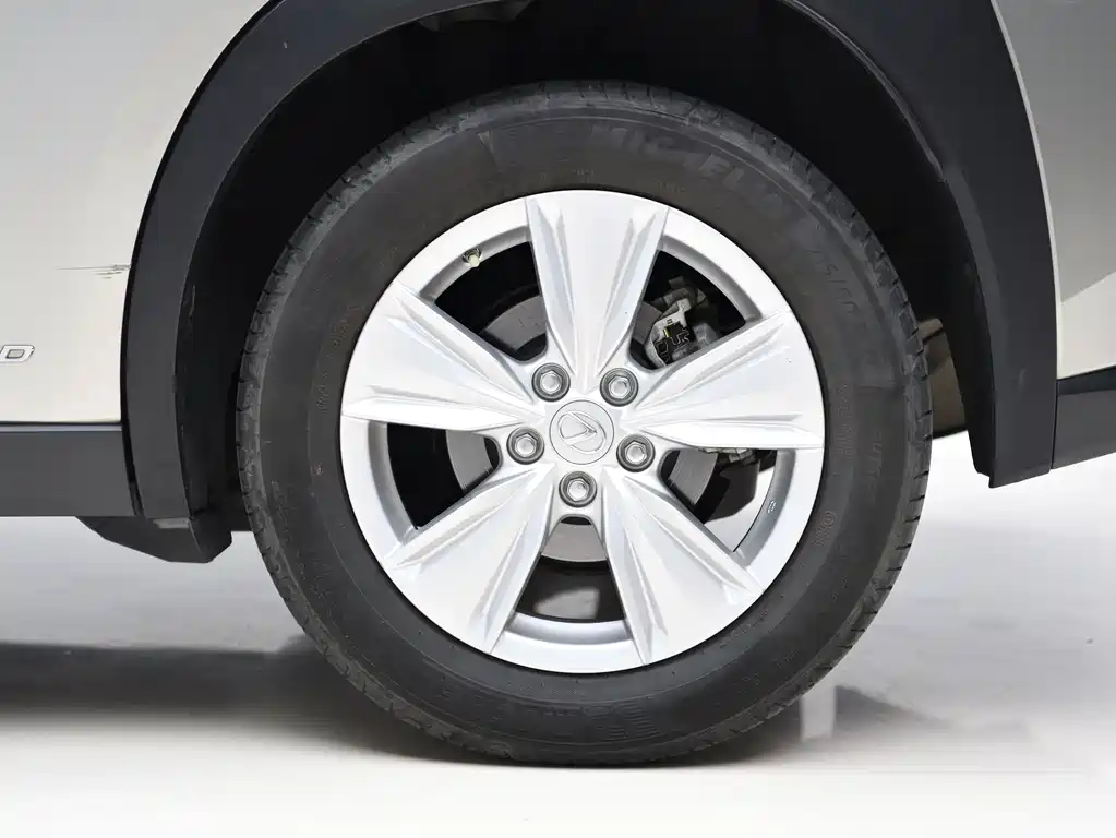 Lexus UX — миниатюра 24