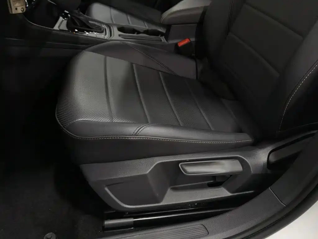 Volkswagen Lavida — миниатюра 20