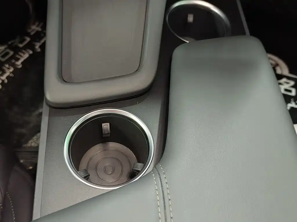 Changan Deepal DARK BLUE SL03