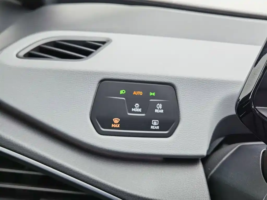 Volkswagen ID.3 — миниатюра 21
