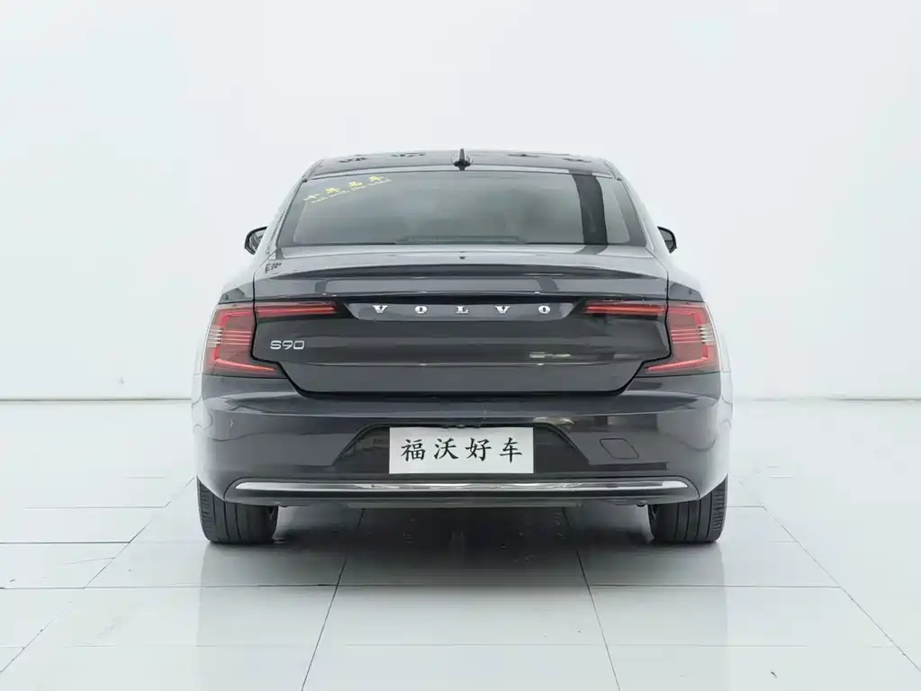 Volvo S90 — миниатюра 31
